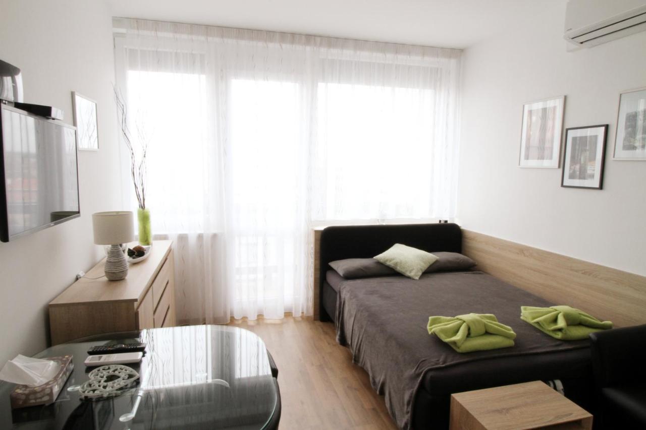 G Support Apartment Прага Экстерьер фото